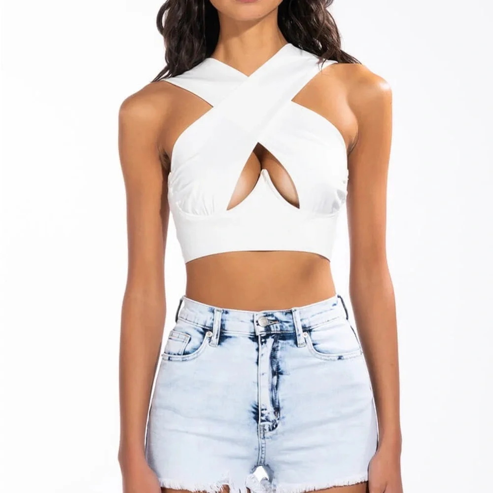 New with Tag! AKIRA White Cross Front Crop Top - Picture 3 of 7